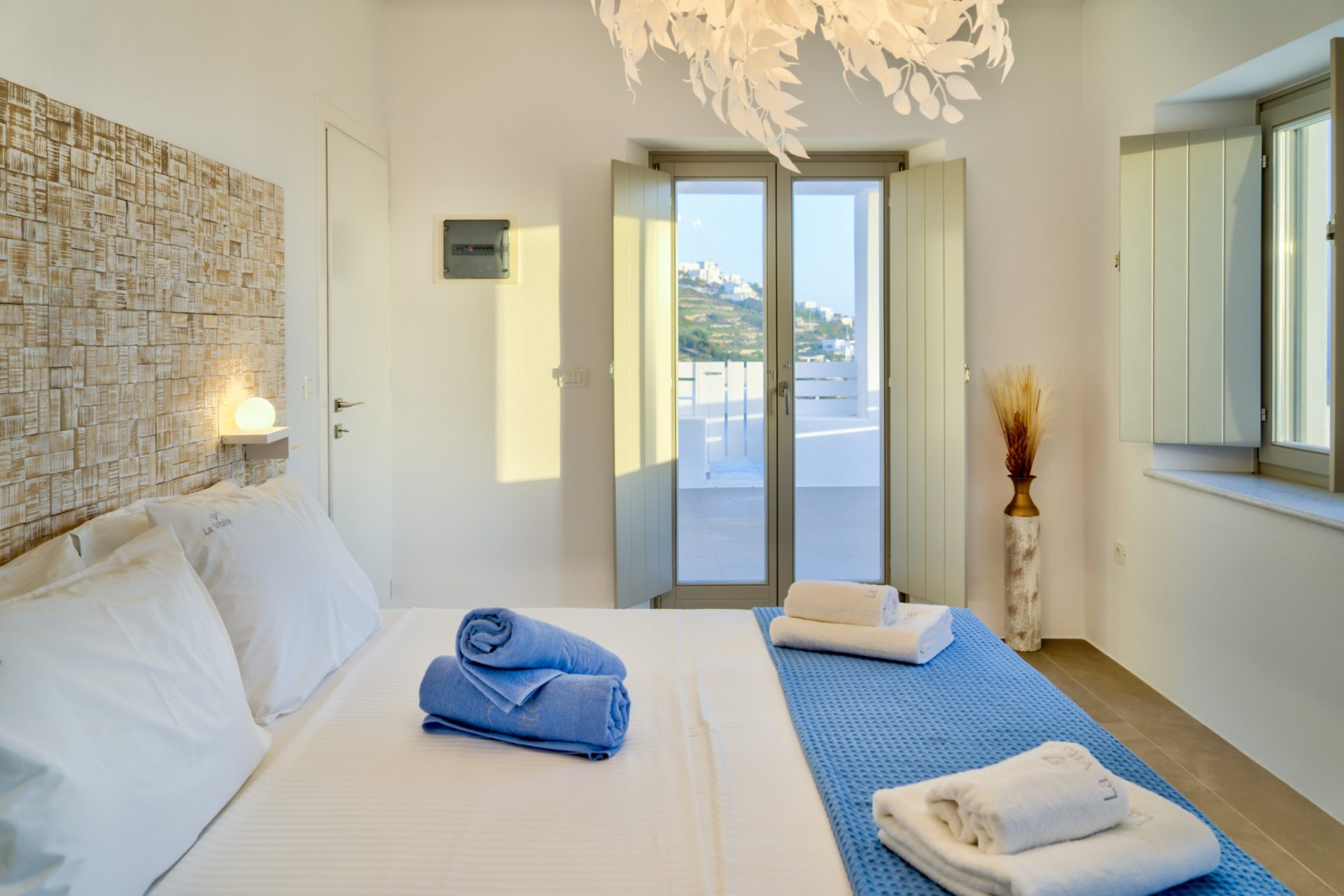 Luxury Villa Astro Paros Master Bedroom-2