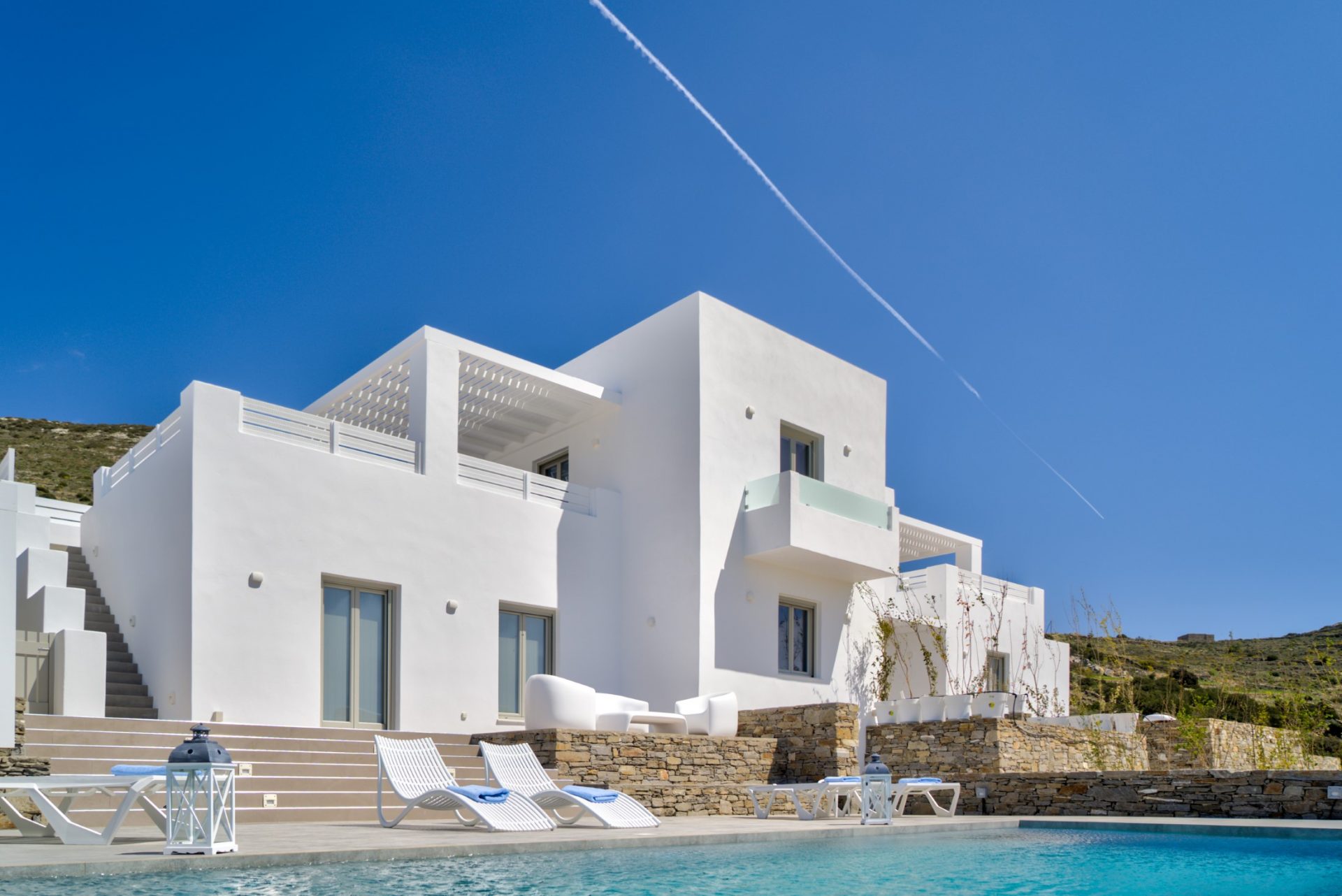 holiday villas in paros greece