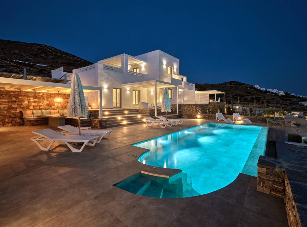 Luxury Villa Phoenix