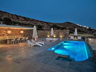Paros Island luxury villas with sea view