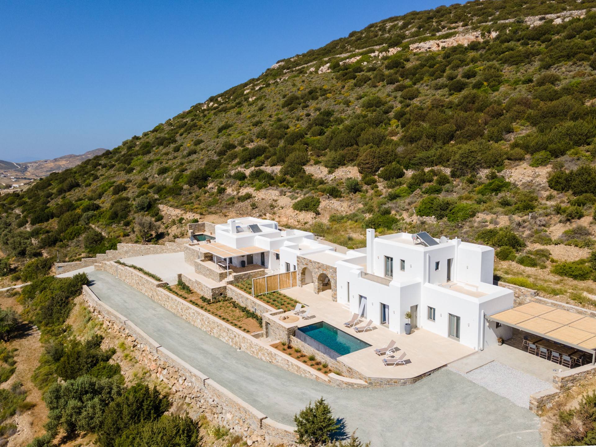 Luxury Villas rental in Paros
